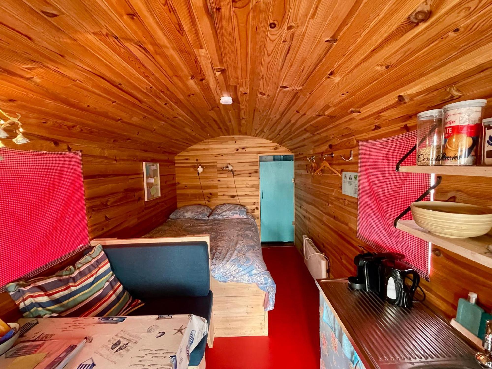 Island Sleeping Hotel Aalsmeer Kültér fotó